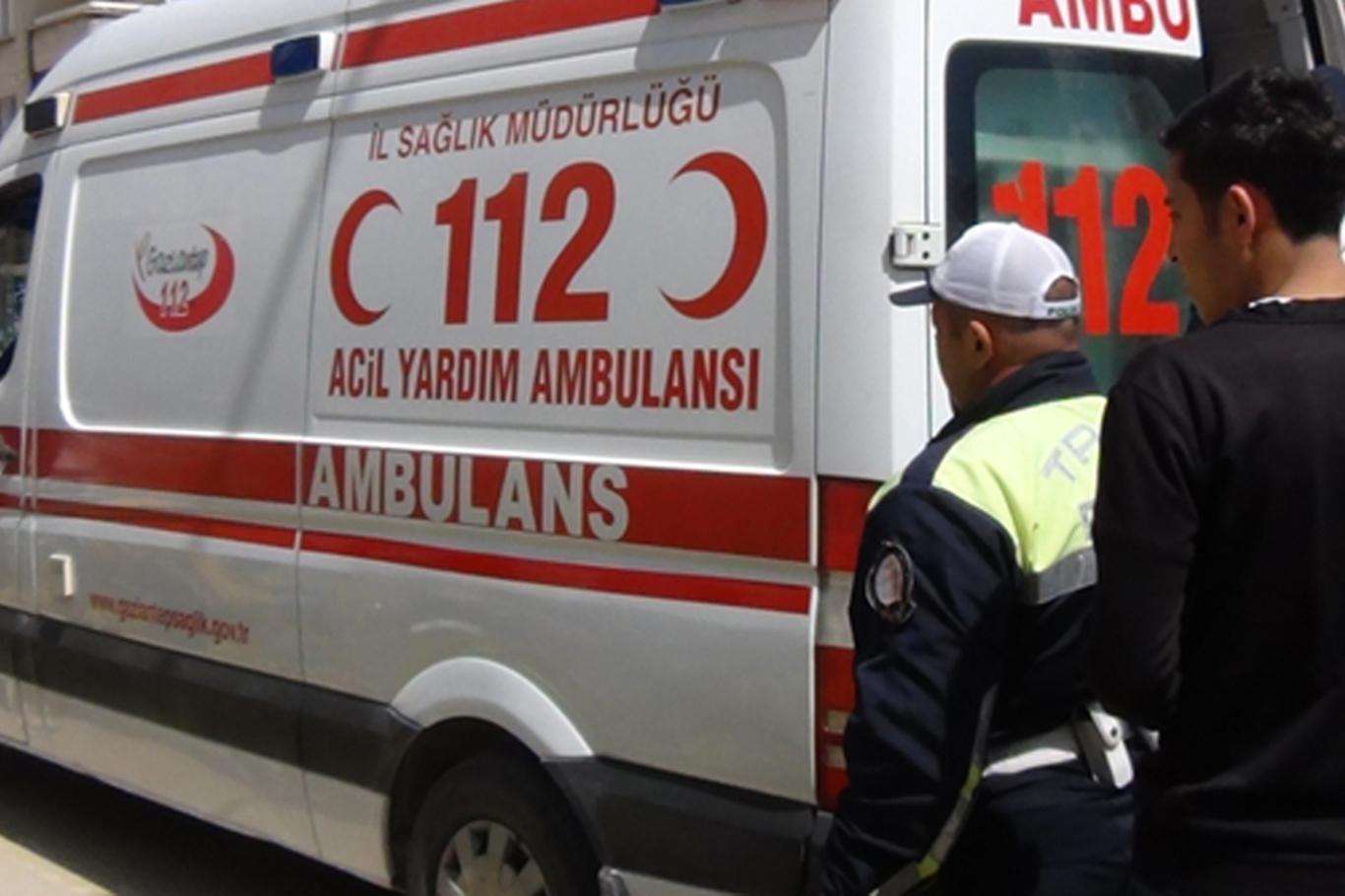 İşçi servisi devrildi: 6 yaralı İşçi servisi devrildi: 6 yaralı